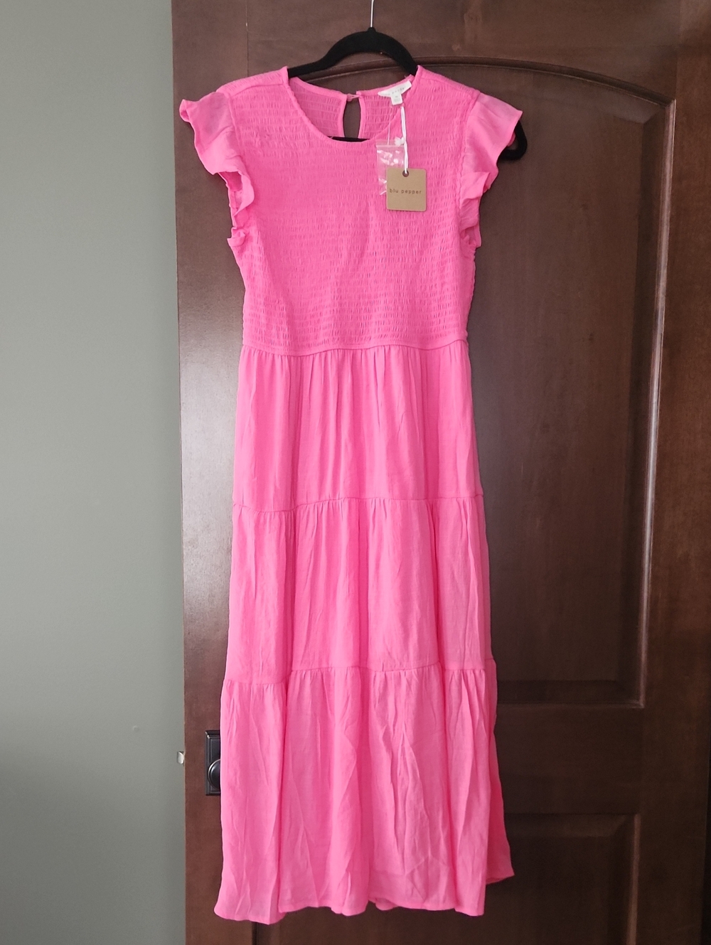 NWT Blu Pepper Pink Smocked Tiered Midi Dress with Ruffle Sleeves Medium M